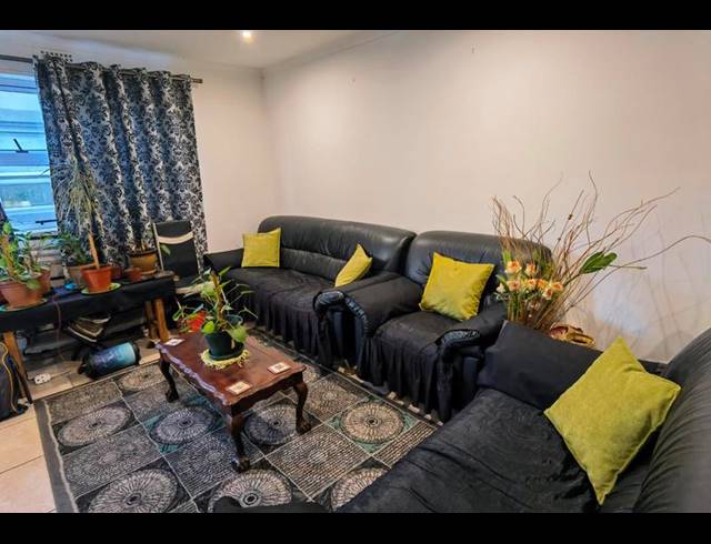 7 BEDROOM HOUSE FOR SALE IN RICHMOND ESTATE